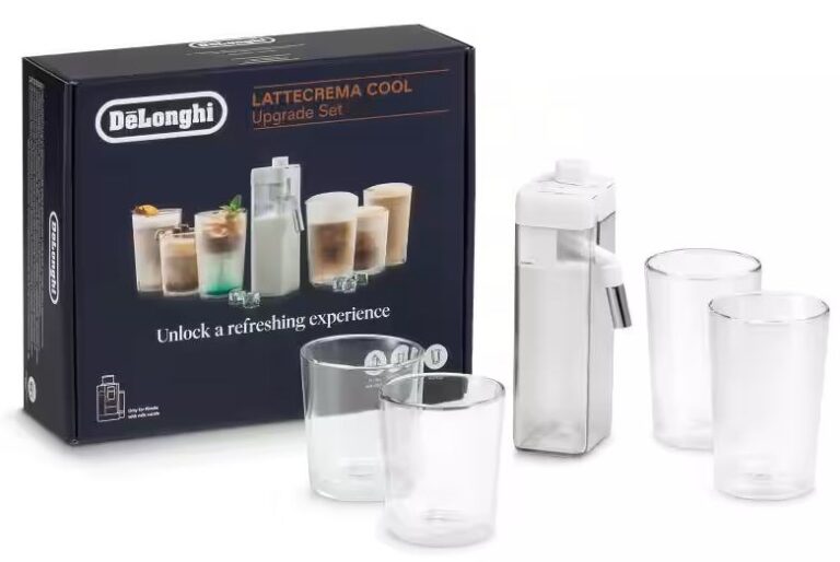 LatteCrema Cool upgrade set from DeLonghi featuring frothing carafe and clear coffee glasses.
